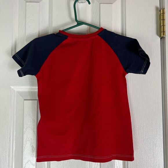 NWT Guess Boys Shirt Size 3y - Picture 3 of 3